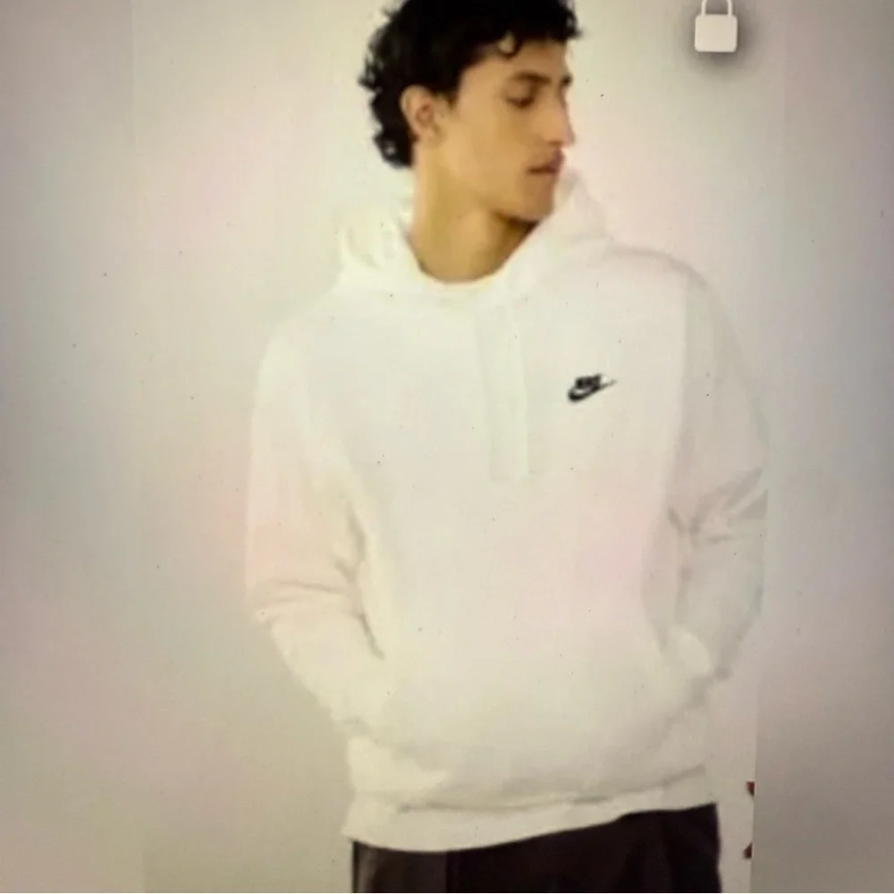 Nike Men's Classic White Hoodie size XL logo sports sweatshirt